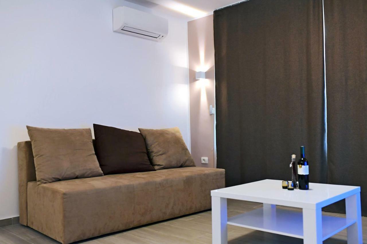 Apartment Luce Njivice Ngoại thất bức ảnh